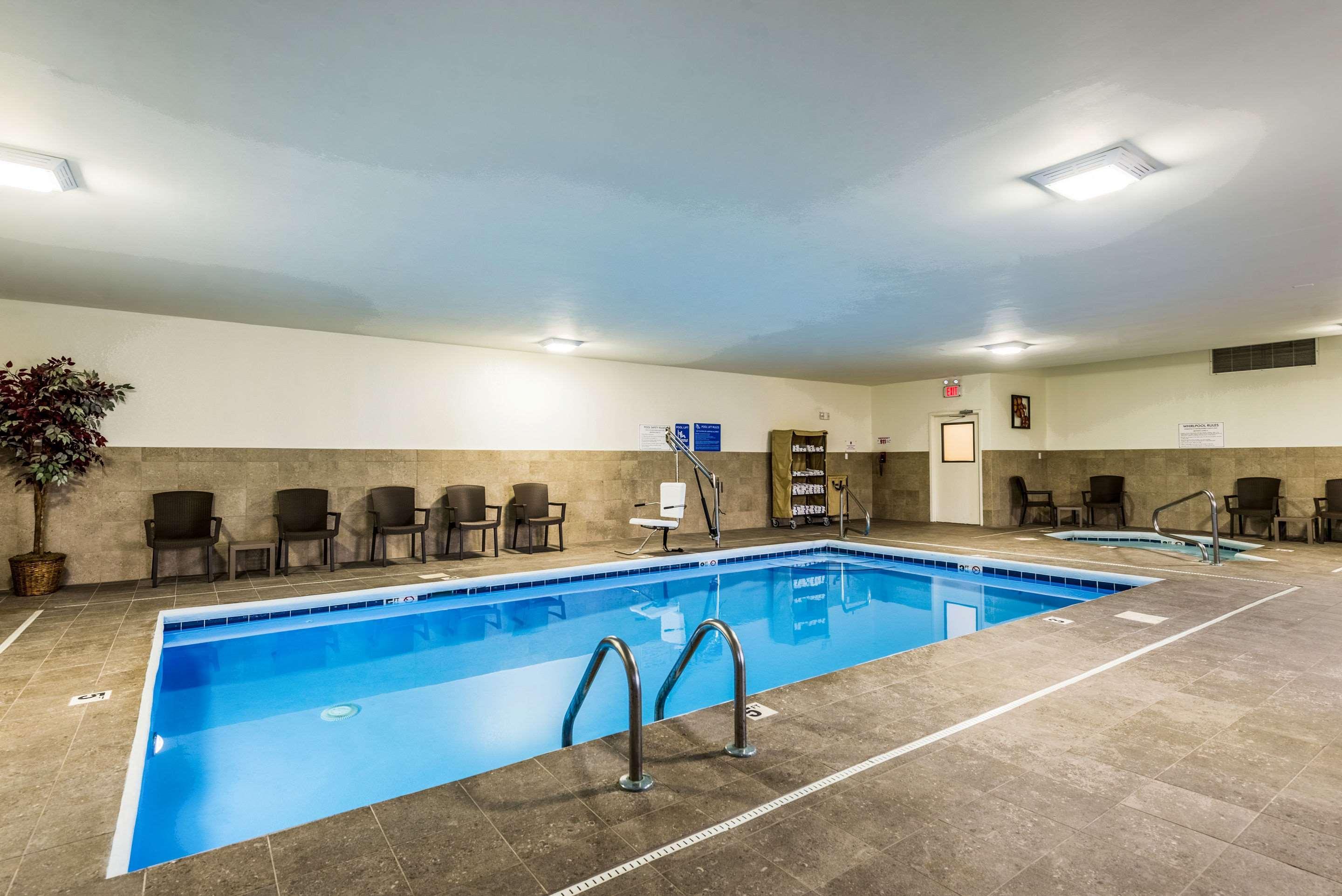 Comfort Inn & Suites Dayton North Εξωτερικό φωτογραφία