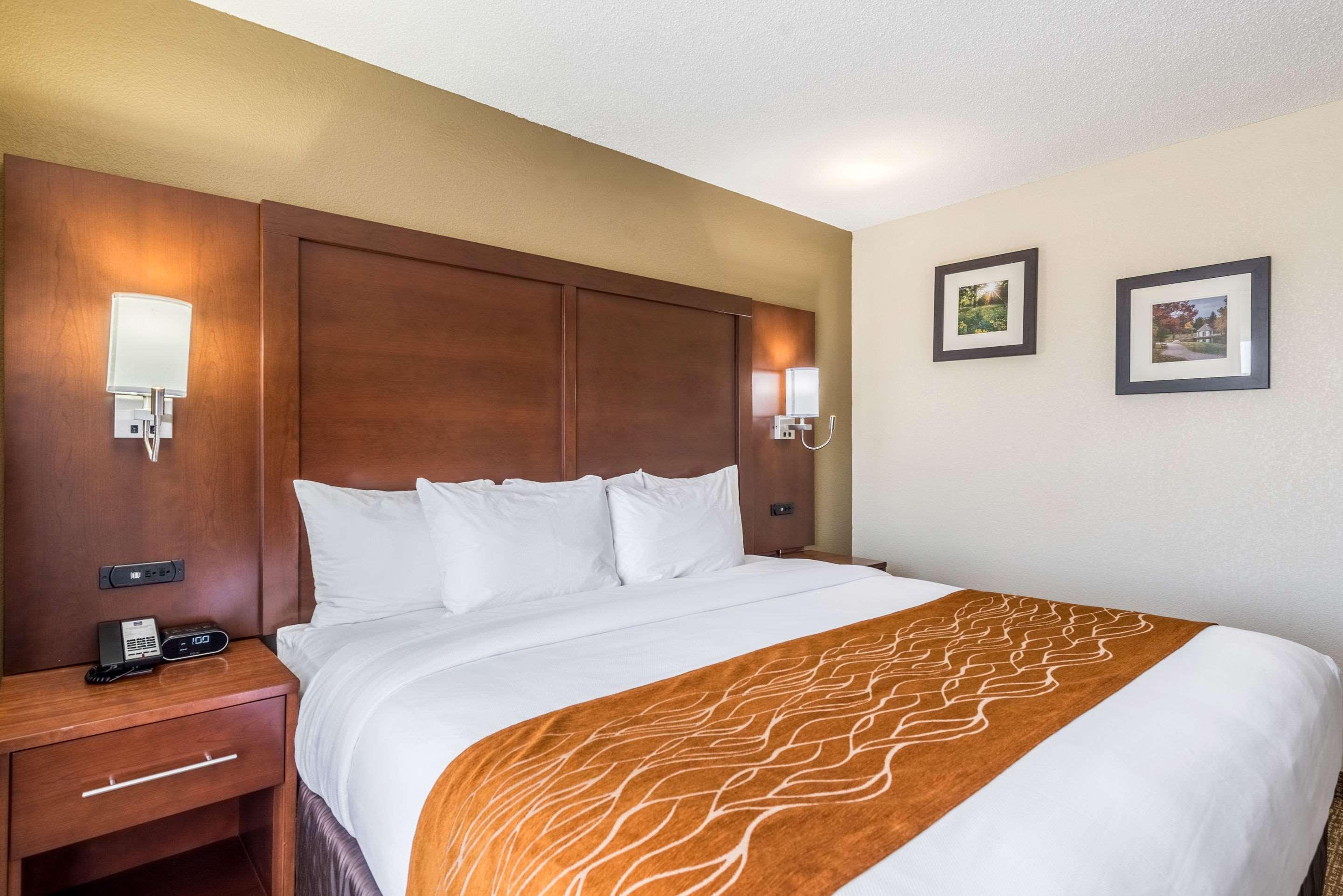 Comfort Inn & Suites Dayton North Εξωτερικό φωτογραφία