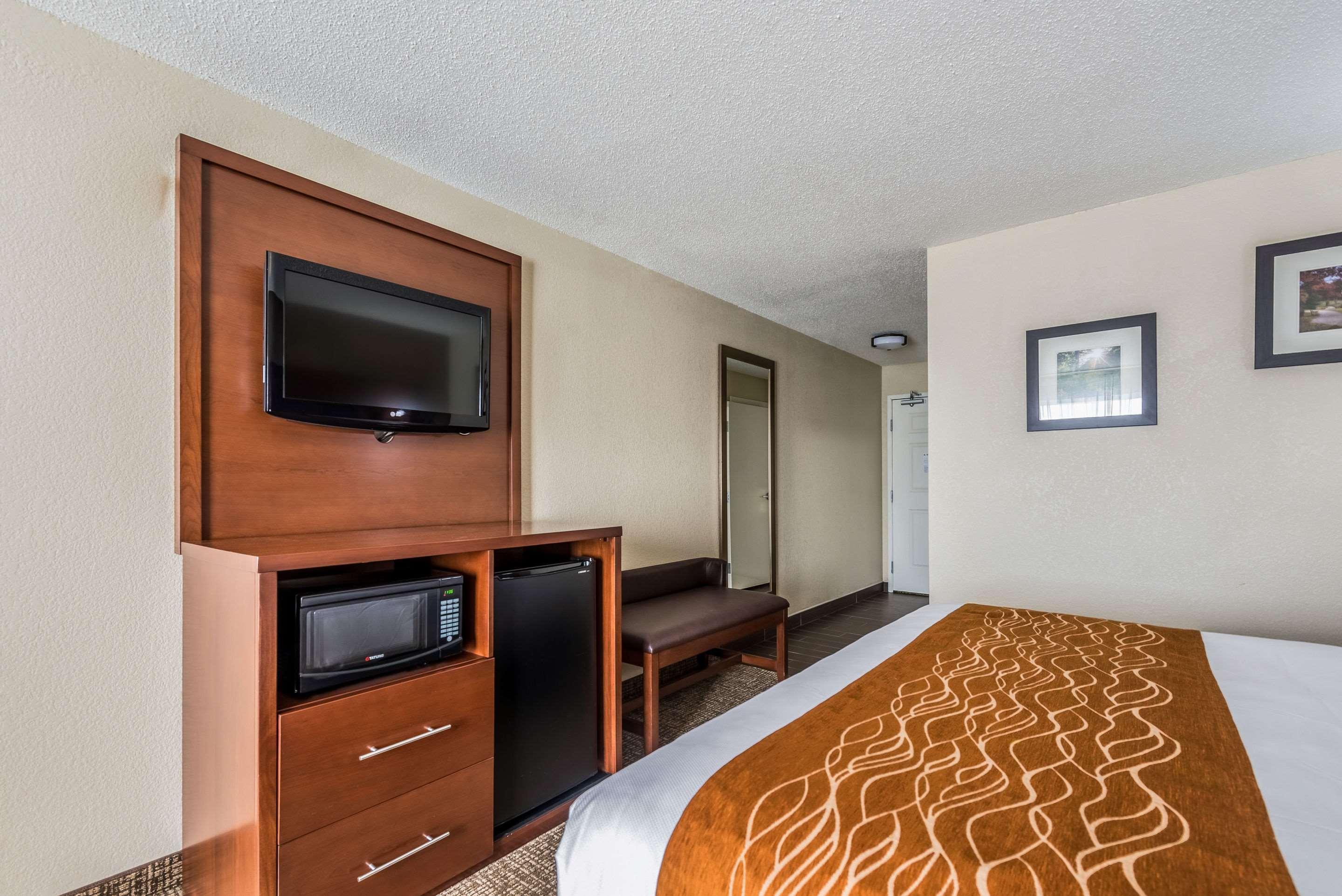 Comfort Inn & Suites Dayton North Εξωτερικό φωτογραφία